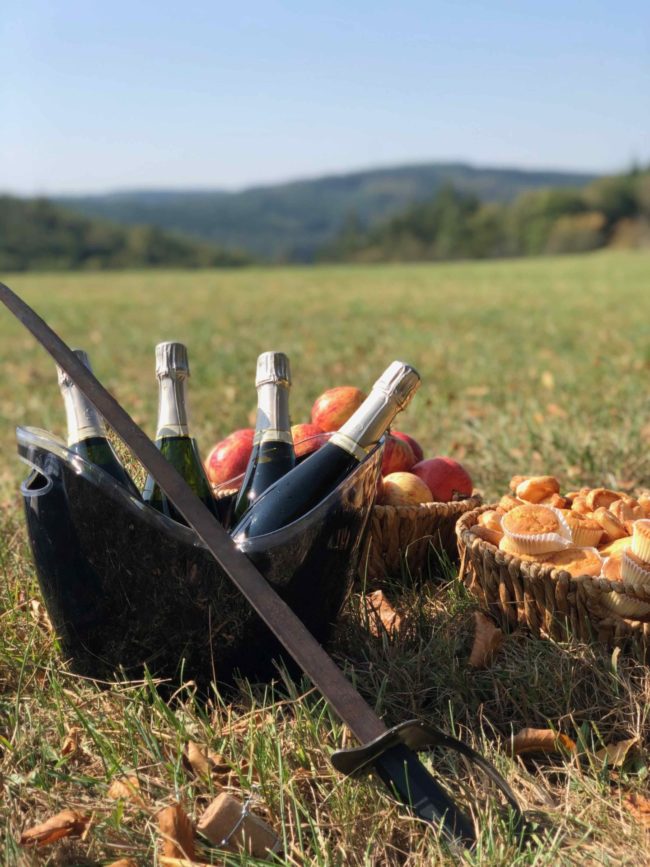 Fioles de dégustation et panier gourmand pour la balade dégustation organisée par Ready-Steady